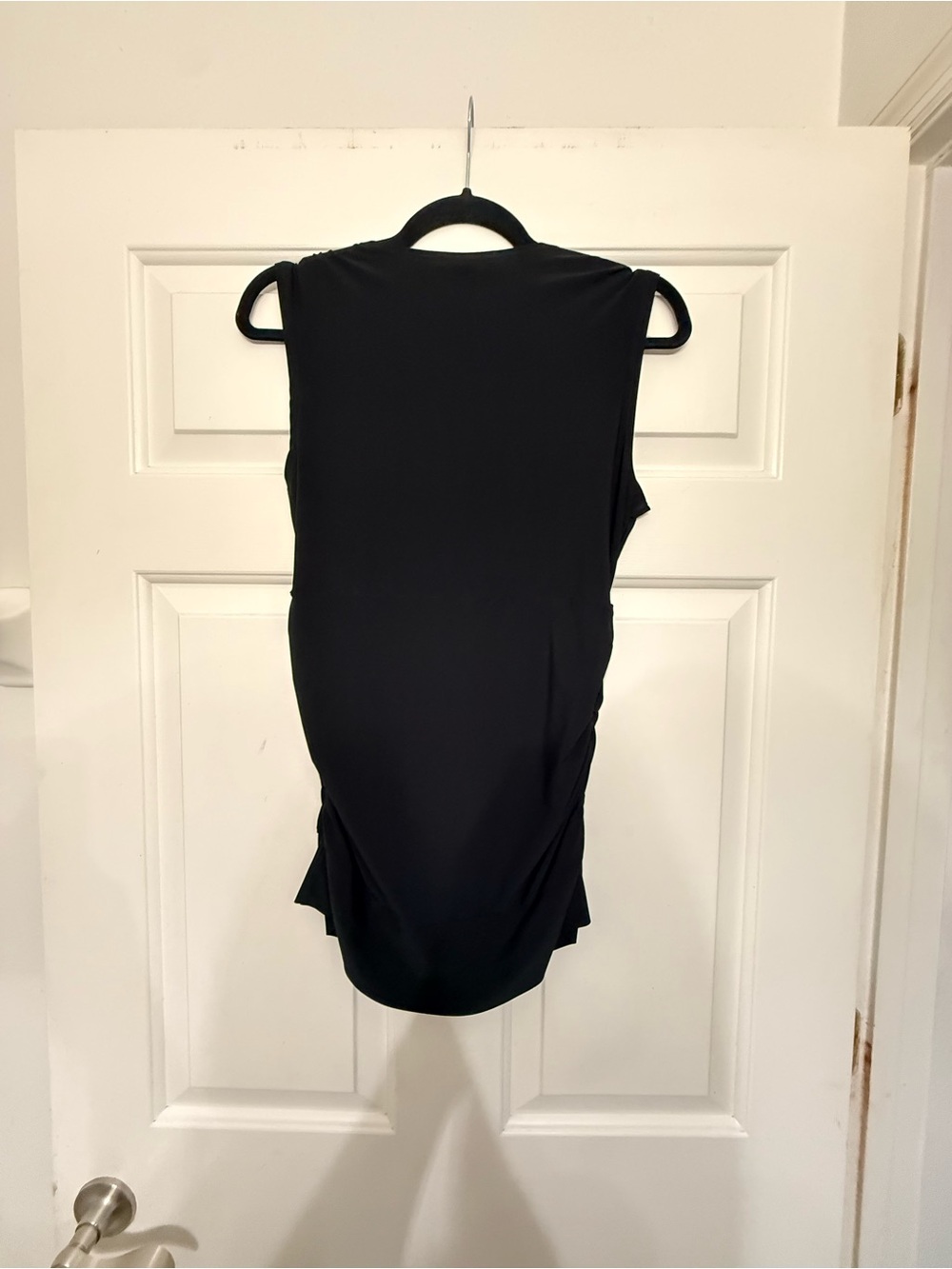 Susan Lawrence Sleeveless Surplice Blouse – Size Medium - Picture 3 of 4